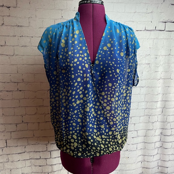 Cabi size XS blue sheer blouse with polka dots - Picture 1 of 6